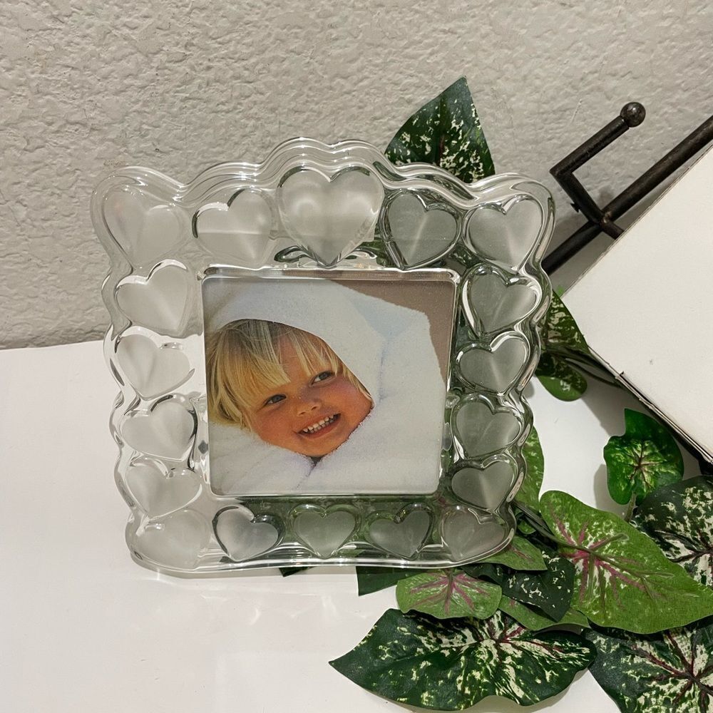 MIKASA Heart to Heart Picture FRAME Frosted Glass in Box for 4.5" x 4.5" B1